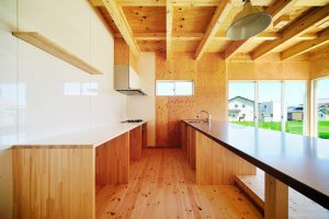 木の家のキッチン